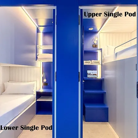 Coeo Hernan Ruiz Rooftop Pool *
