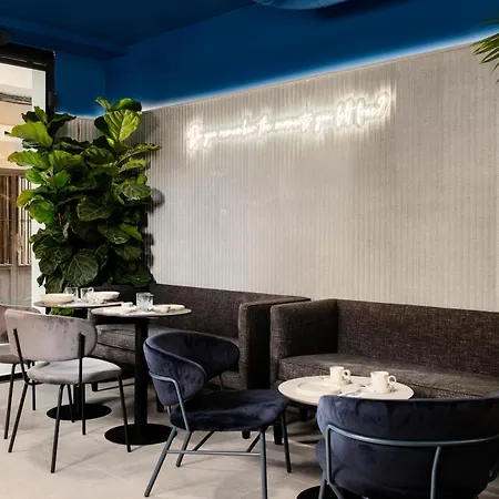 Coeo Hernan Ruiz Rooftop Pool *