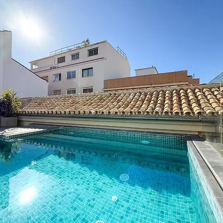 Hostal Coeo Hernan Ruiz Rooftop Pool