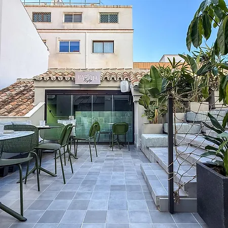 Coeo Hernan Ruiz Rooftop Pool Hostal