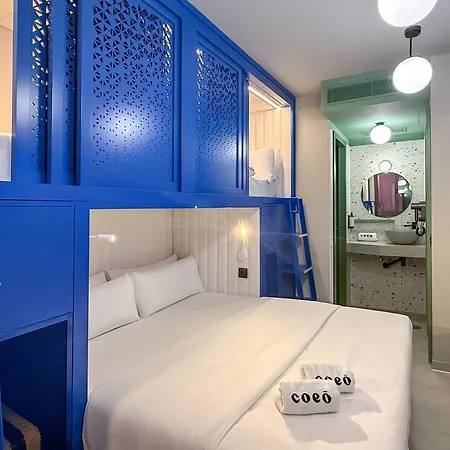 Albergue Coeo Hernan Ruiz Rooftop Pool *