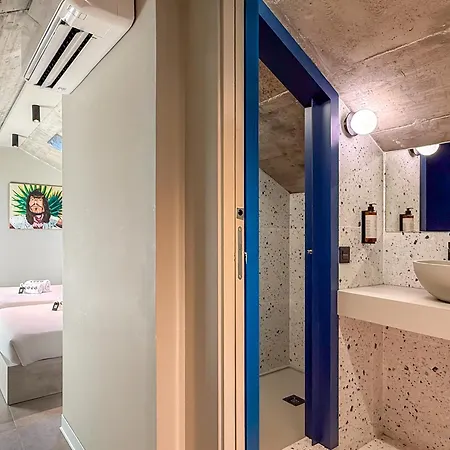 Albergue Coeo Hernan Ruiz Rooftop Pool