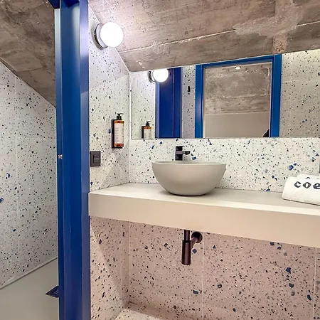 Albergue Coeo Hernan Ruiz Rooftop Pool