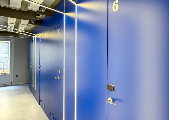 Coeo Hernan Ruiz Rooftop Pool