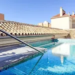 Coeo Hernan Ruiz Rooftop Pool
