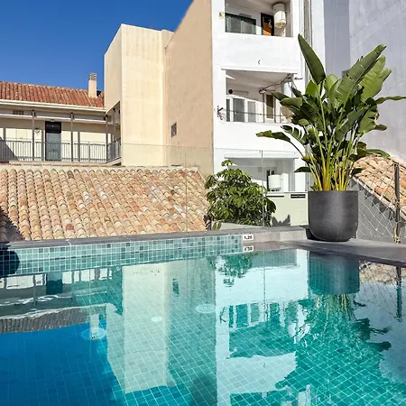 Ostello Coeo Hernan Ruiz Rooftop Pool *